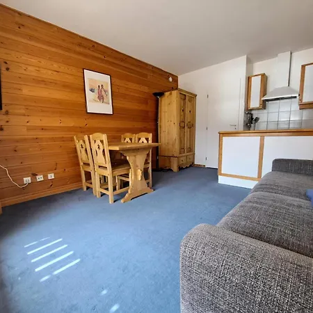 Le Chateau De Crans - Maeva - 4 Personnes - Confort Mae-4490 Apartment